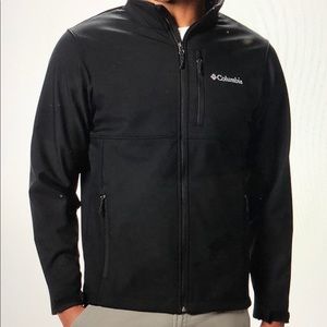 Columbia jacket with breast pocket